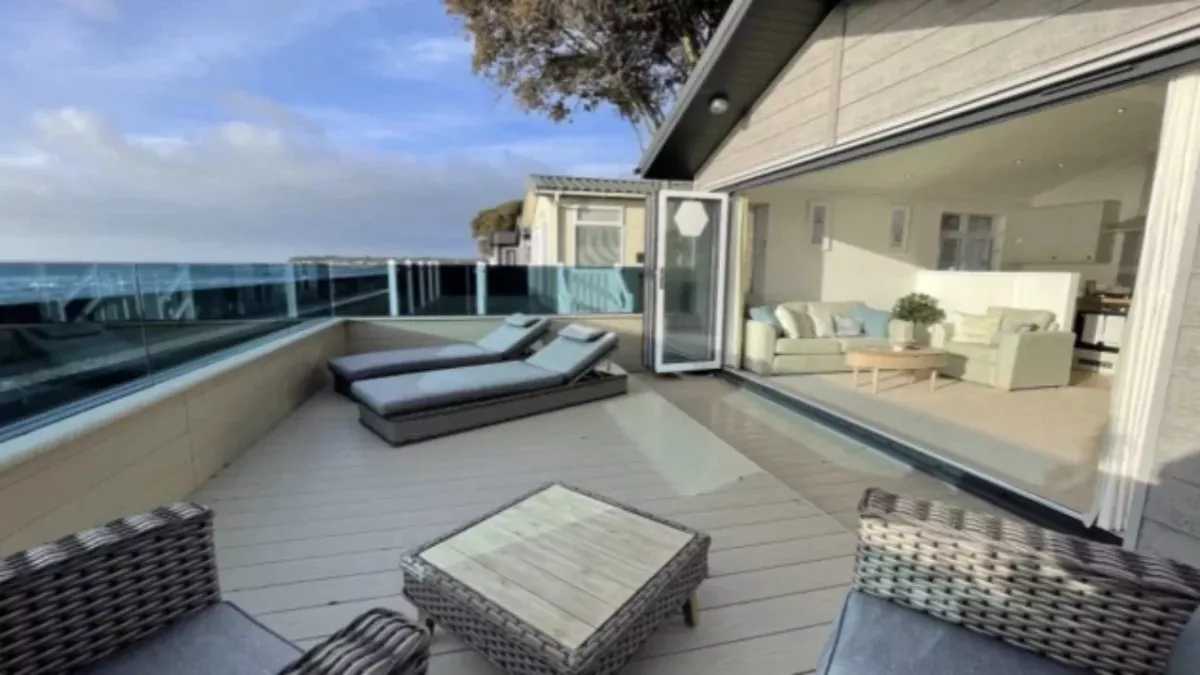 UK's Most Expensive Caravan