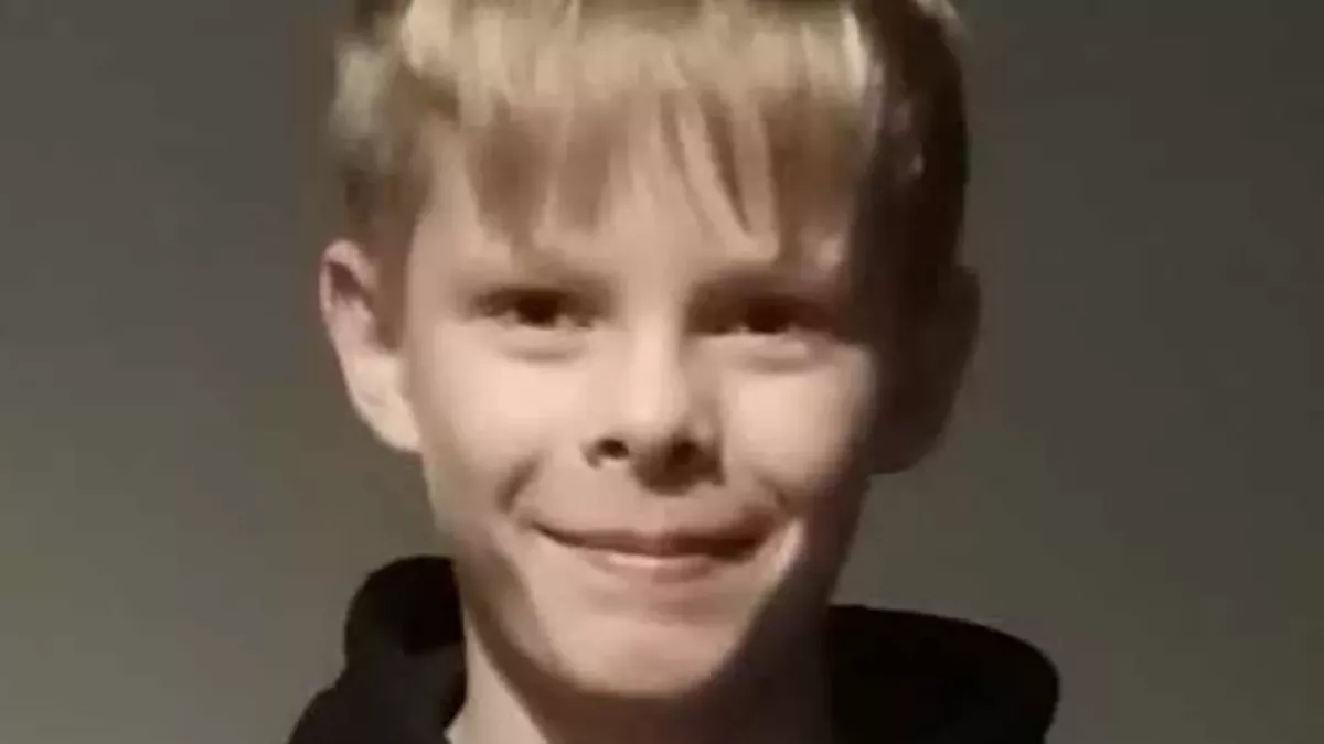 Urgent search launched after young boy on bike goes missing in Wales