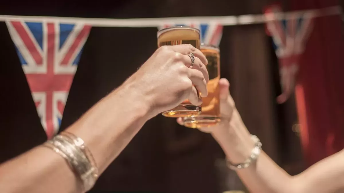 Wetherspoon pubs to slash prices on food and drinks this Thursday 15 September