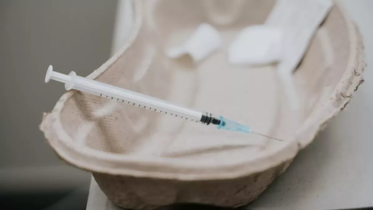 Woman mistakenly given six Pfizer doses in single vaccine