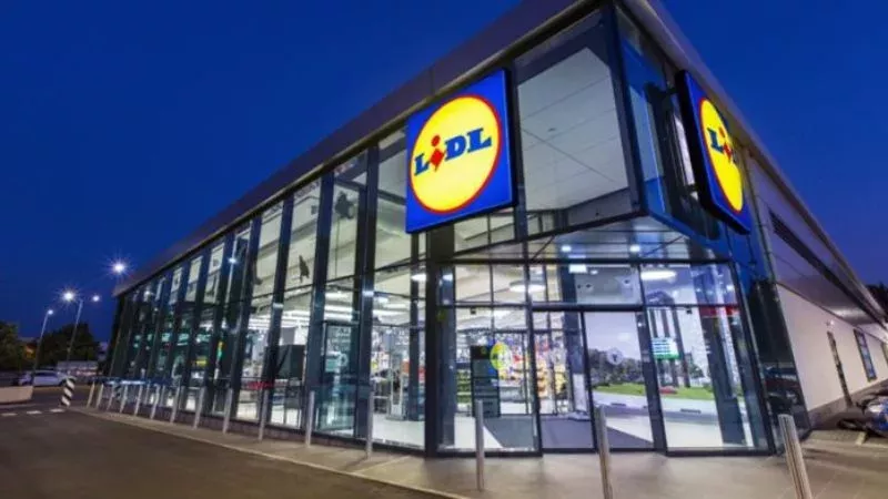 You Can Buy A Full Christmas Dinner On A Budget Thanks To Lidl