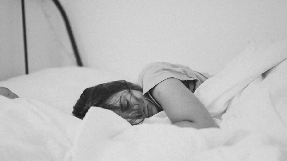 3 revolting signs you have bedbugs and how to prevent them