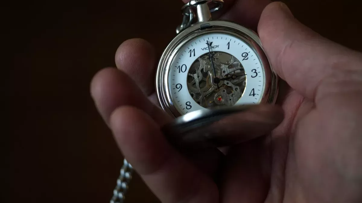 Being late all the time could hide a serious pathology, according to doctors