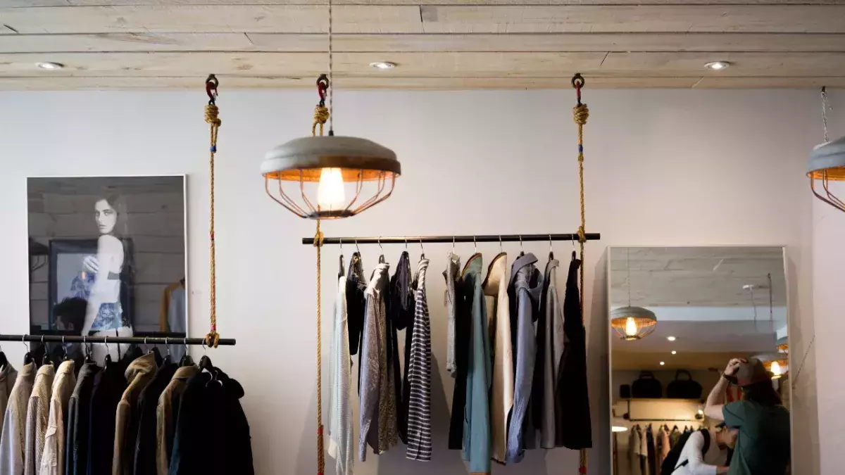 Disperse dyes: The reason you should wash new clothes before wearing it