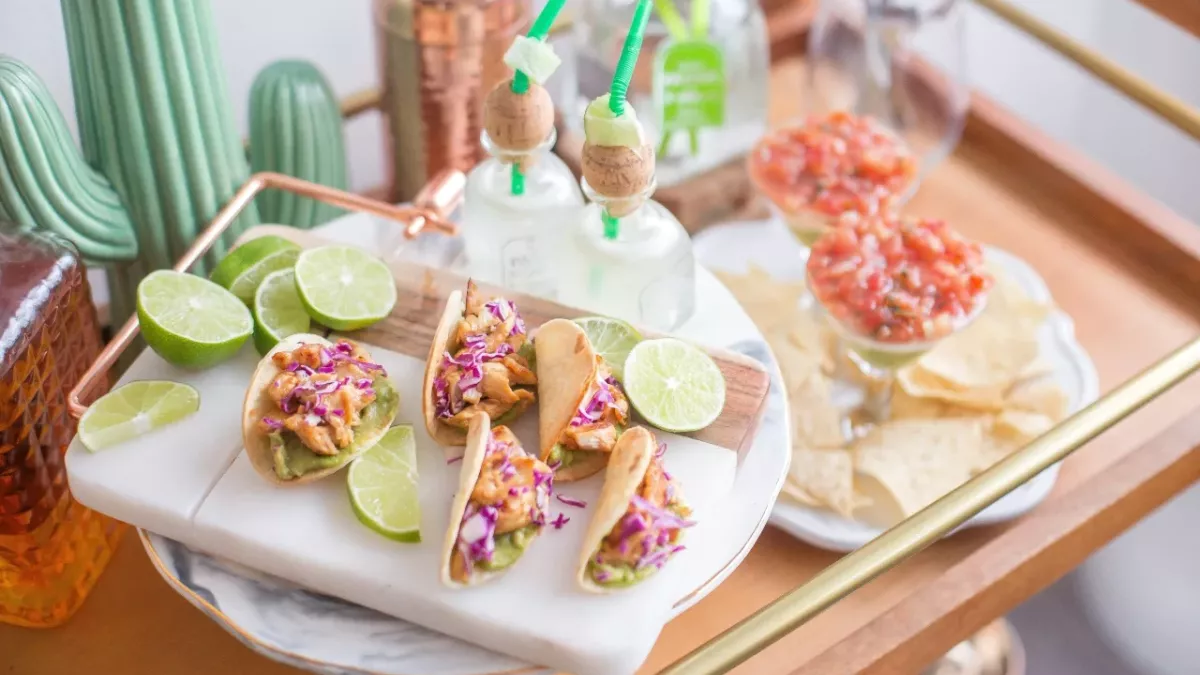 Eating these foods on a plane could have serious consequences for your health