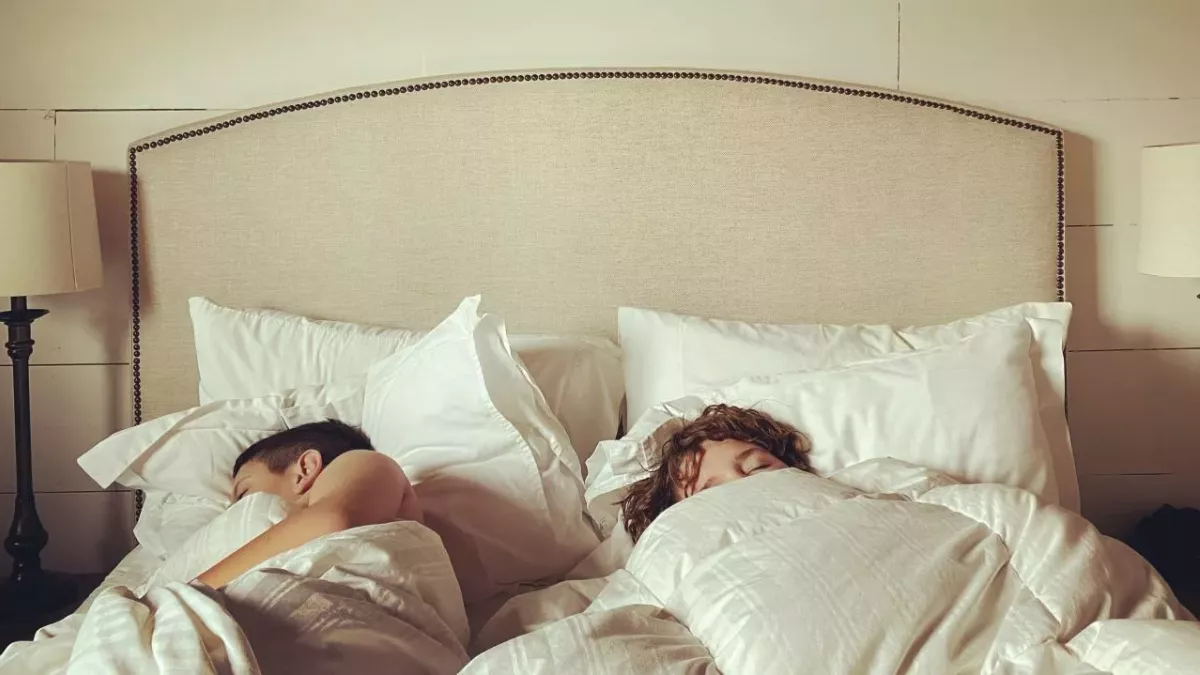 Global warming: How does night-time heat reduce our sleep time?