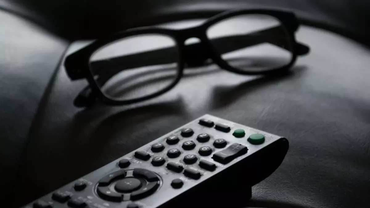 Here are 3 commonly used objects that you never clean but are very dirty