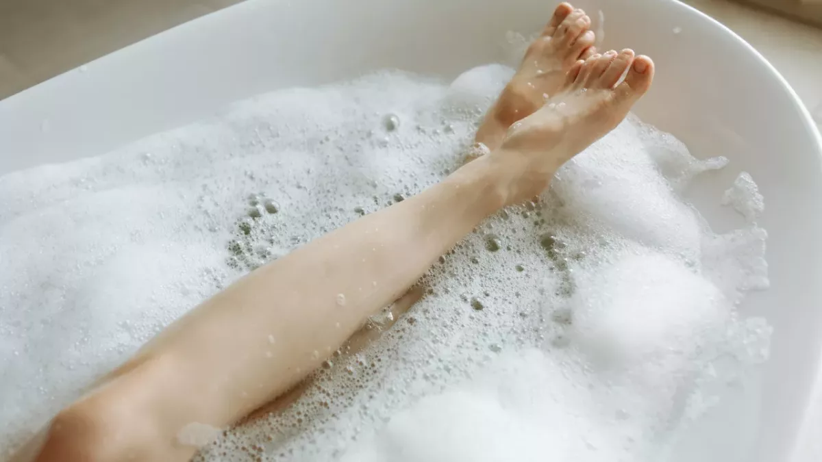 Here are some reasons why your feet are peeling