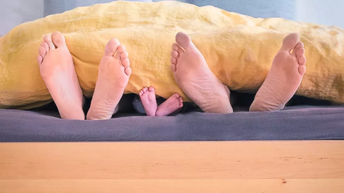 Here is why you should never sleep with your socks on