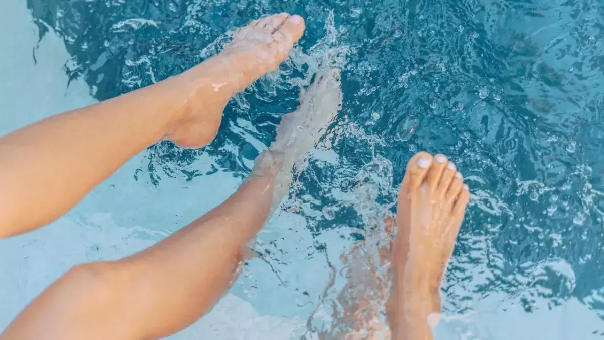 Is it safe to go swimming while on your period?