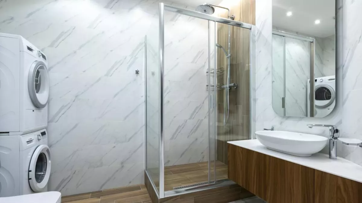 pink mould bacteria growing in your bathroom shower