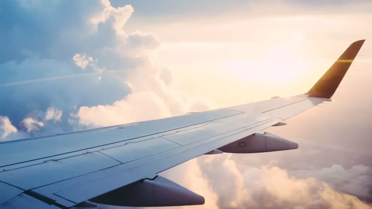 This is the shocking reason why you should wear sunscreen on a plane
