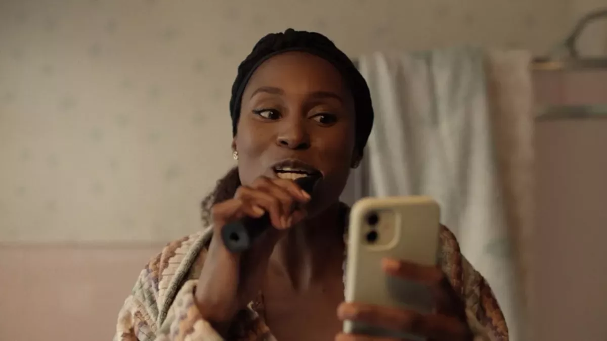 Should you brush your teeth right after eating?