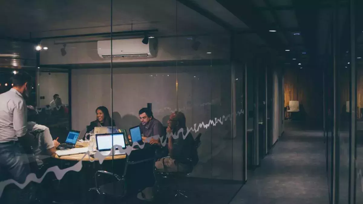 Should you stay at one job for at least a fixed amount of time?