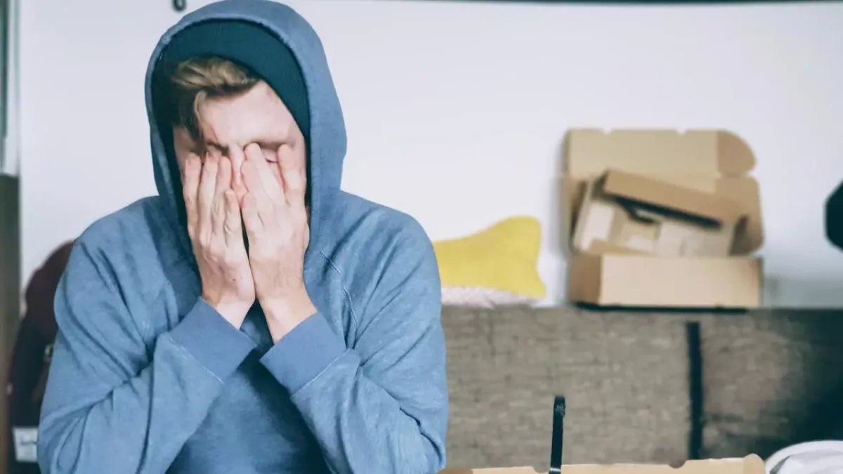 What are Cluster Headaches? Here are the symptoms, causes and the cure