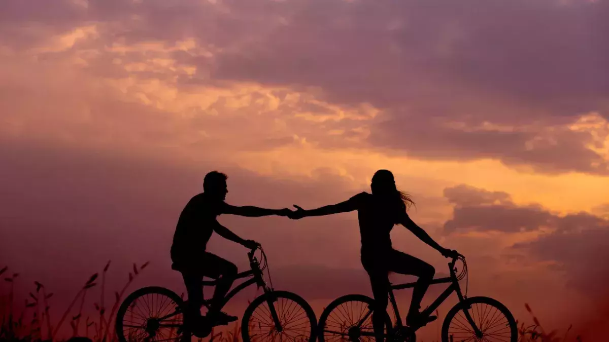This is the best day to flirt according to a study