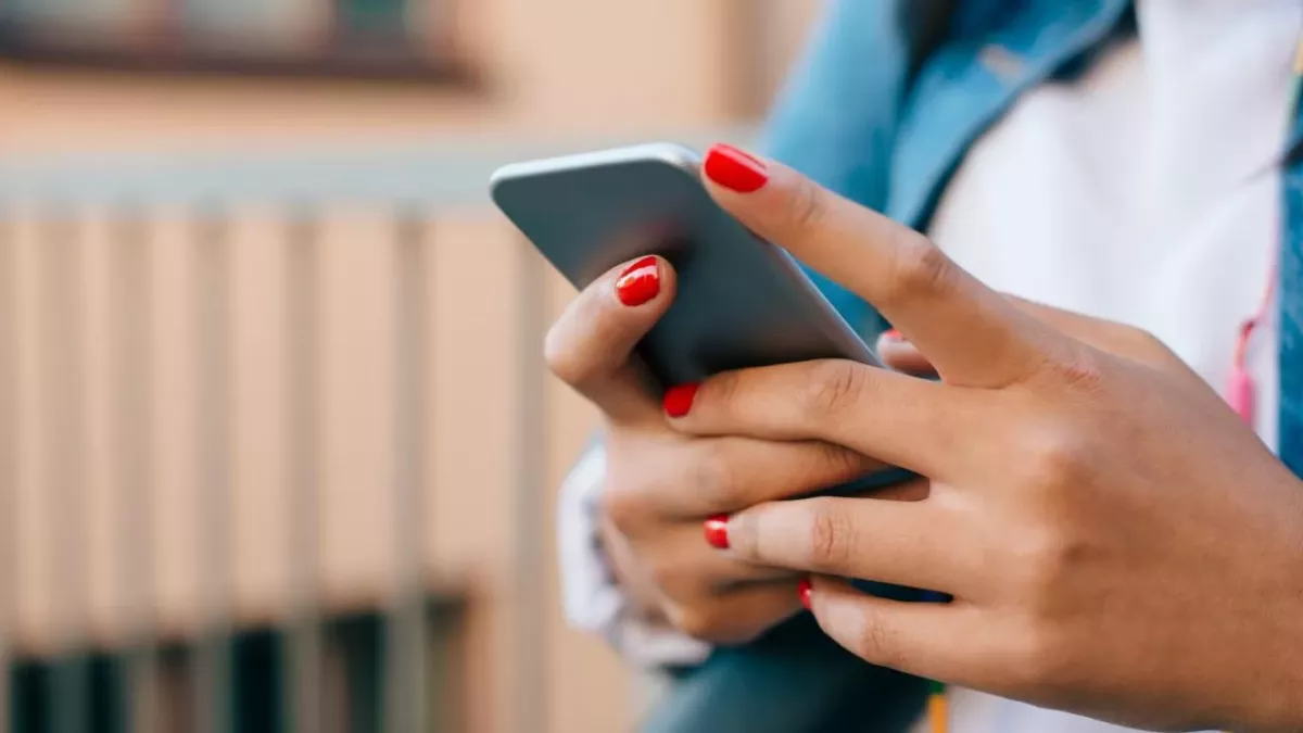 Danish App Launches Requiring Lovers to Give Consent Before Getting Intimate