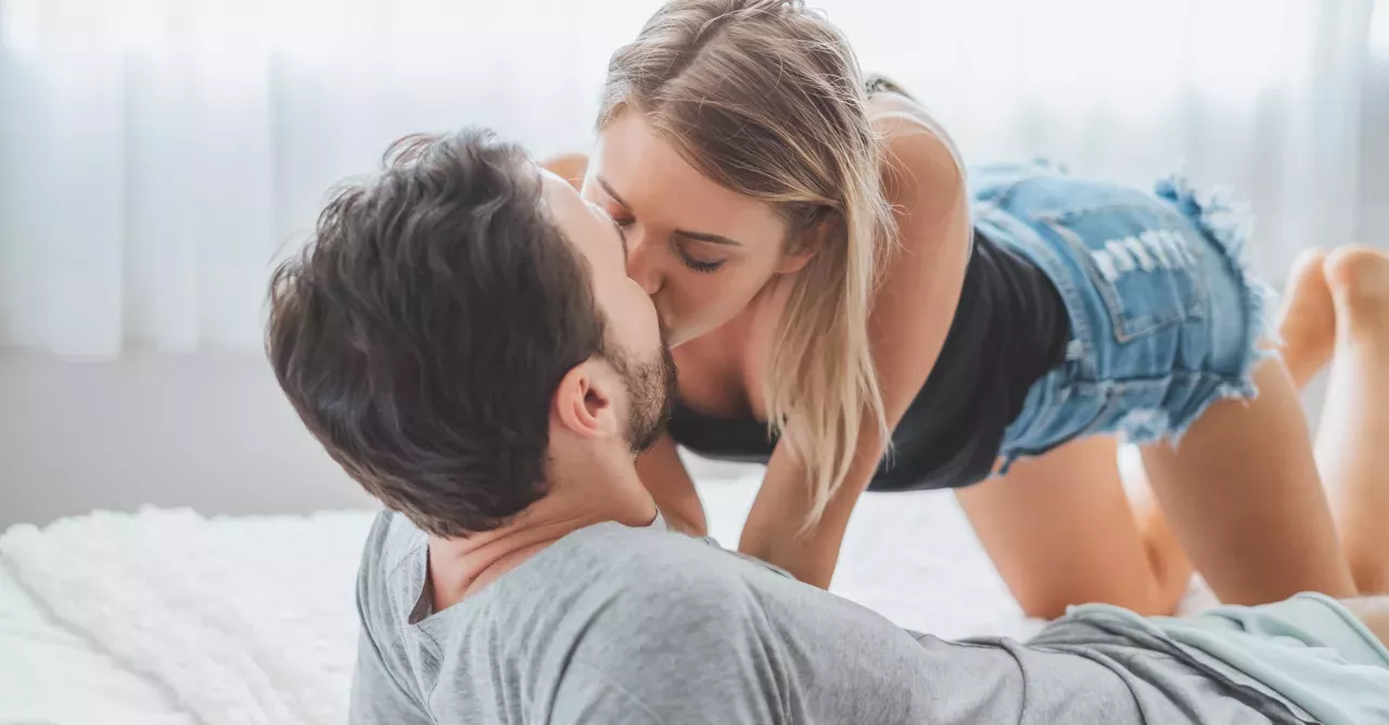 Here are 5 things you should never do before having sex