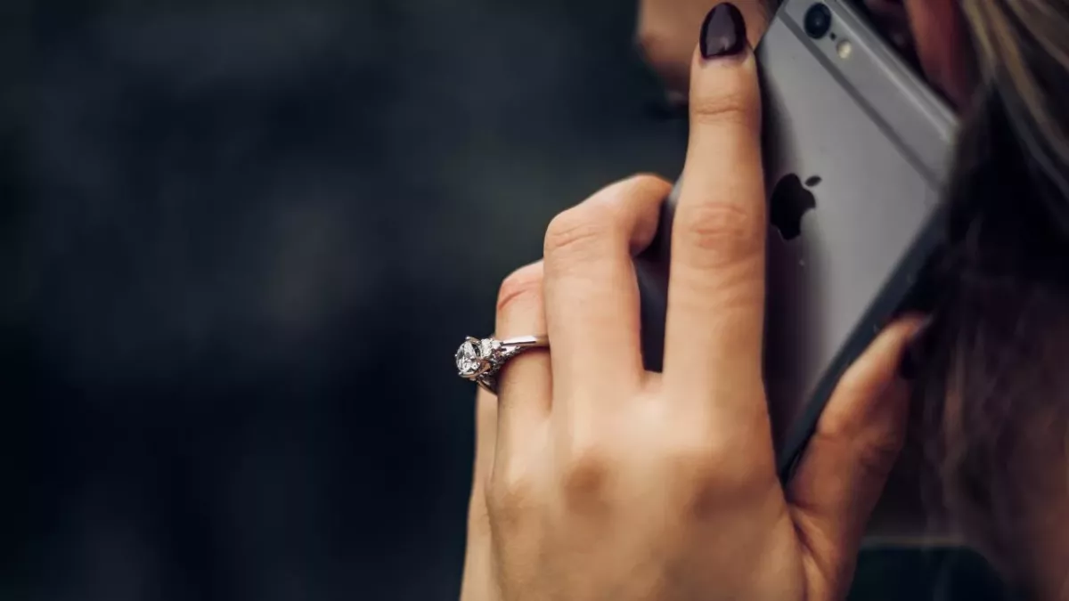 Phone sex: Tips and tricks on how to successfully get it done 