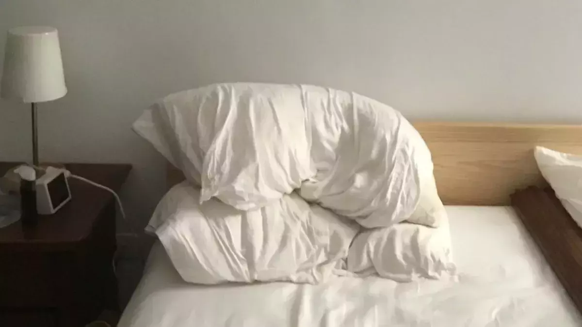 Pillow sex trick