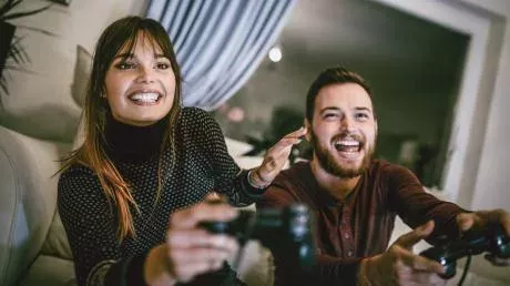 Playing video games with your significant other could make your relationship stronger.