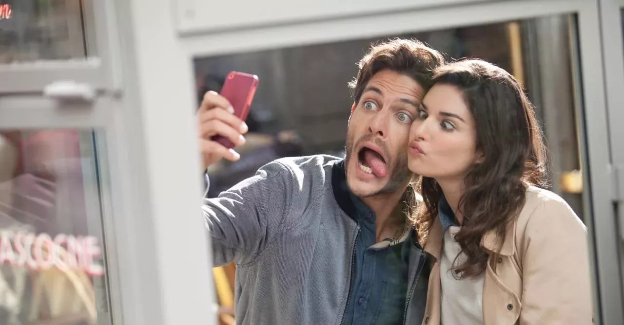 When It Comes To Relationships, Couple Who Tease Each Other Stay Together Longer!