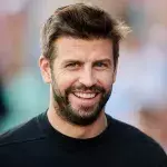 Gerard Piqué footballer player club Barcelona money net worth