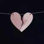 It looks like this Winter Love Island couple have split