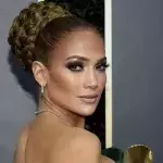 Jennifer Lopez Had An Absolutely Sublime New Hairstyle With Lacquered Hair And XXL Extensions