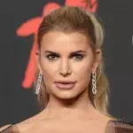 Jessica Simpson says ex Tony Romo called about $100k boat 16 years later