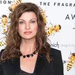 Linda Evangelista 'permanently deformed' after cosmetic procedure