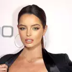 Maura Higgins bares all for no make-up selfie