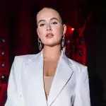 Molly-Mae Hague strawberry birthmark forehead 