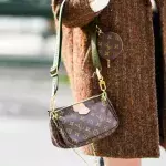 Oversized brown coat