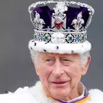 King Charles Koh-i-noor crown jewel cursed