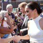 Meghan Markle: father gets restraining order