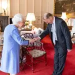 Queen accidently shares a picture of great grandkids