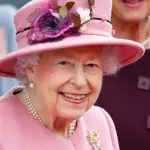 Queen Elizabeth has been advised to rest for two more weeks