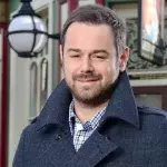 EastEnders’ Queen Vic Landlord Mick Carter Set To Quit