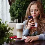 These 3 zodiac signs are addicted to their phones