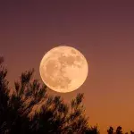 What you need to know about the Full Moon in Aries on October 9, 2022
