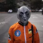 'Non-human' corpses put on display at UFO convention (VIDEO)