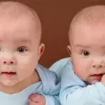 In China, a woman gave birth to twins from different fathers.