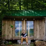'Did I Miss Anything?': A Man Emerges From a 75-Day Silent Retreat to Find the World in Shambles