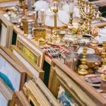Lucky find at flea market: man buys item that makes him a multi-millionaire