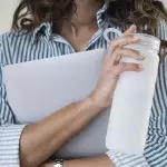 woman's water bottle was 'poisoning' her due to silicone stopper