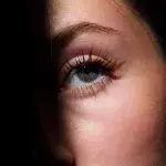 Shadow liner: The new eyeliner trend for the makeup minimalist