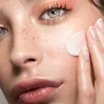 Sunscreen Contouring: The Dangerous TikTok Skincare Trend You Should Avoid 
