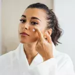 Is Your Skin Dehydrated or Just Dry? Yes, There’s a Difference