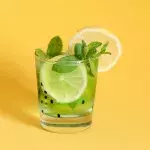 Here Are 5 Fat-Burning And Liver Cleansing Drinks To Have In The Evening
